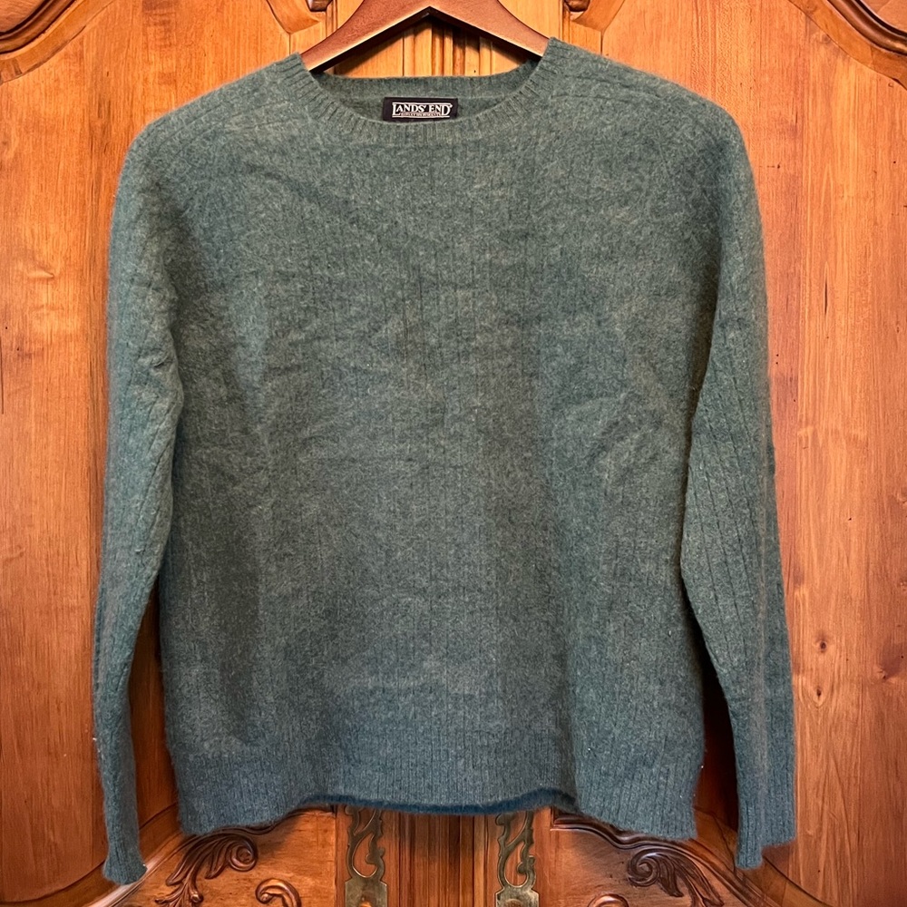 100% cashmere Lands End sweater